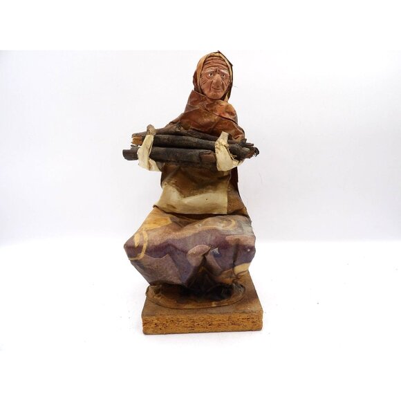 Viejita Papel Mache Old Woman Seated w firewood Papier Mache 8½x3½x3½ Mexico - Picture 1 of 5